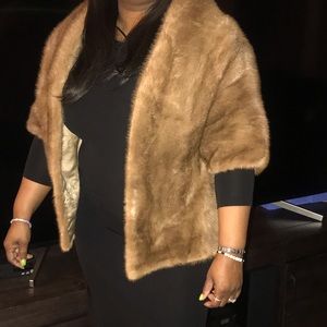 Schiaparelli Short sleeve mink jacket